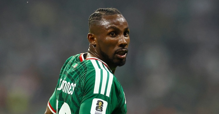 Julián Quiñones durante el México vs Inglaterra de octavos de final del Mundial 2026.