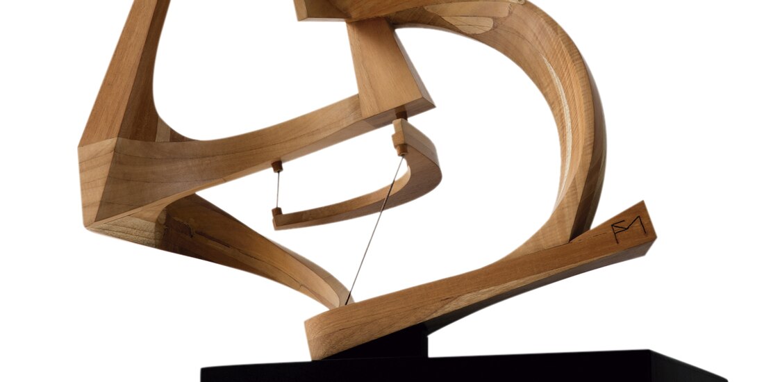 Andrómeda, madera y metal, 2015.