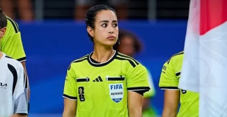 La árbitra mexicana