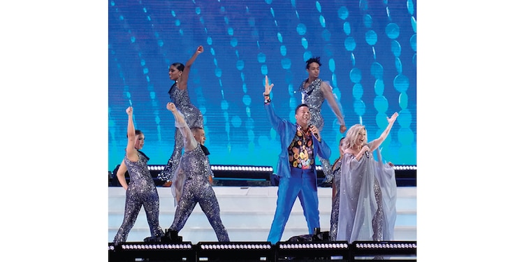LOS ARTISTAS Jandy Ventura y Miriam Cruz interpretaron “Soy Caribe”.