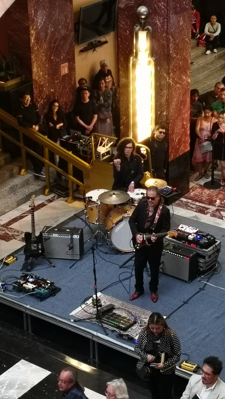 La Barranca despidió a José Agustín con rock.