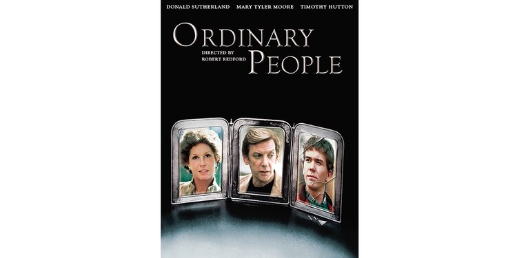 Ordinary People
Año: 1980
Robert Redford debutó como realizador con este filme que obtuvo cuatro premios Oscar, entre ellos el de Mejor Director y Mejor Película. Explora las relaciones familiares, el duelo y la incomunicación.