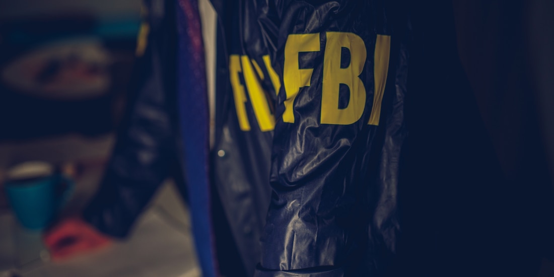 Imagen temática de un agente del FBI.