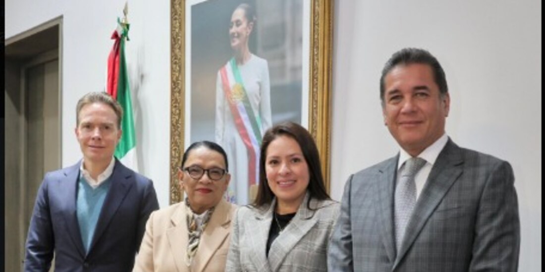 Reunión de militantes del PVEM con la titular de Segob.