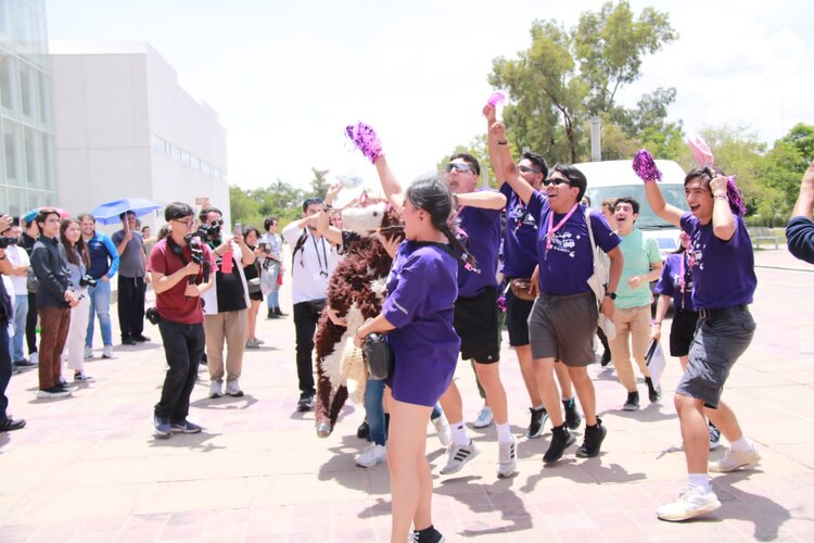 Equipo de la Universidad Autónoma del Estado de México.