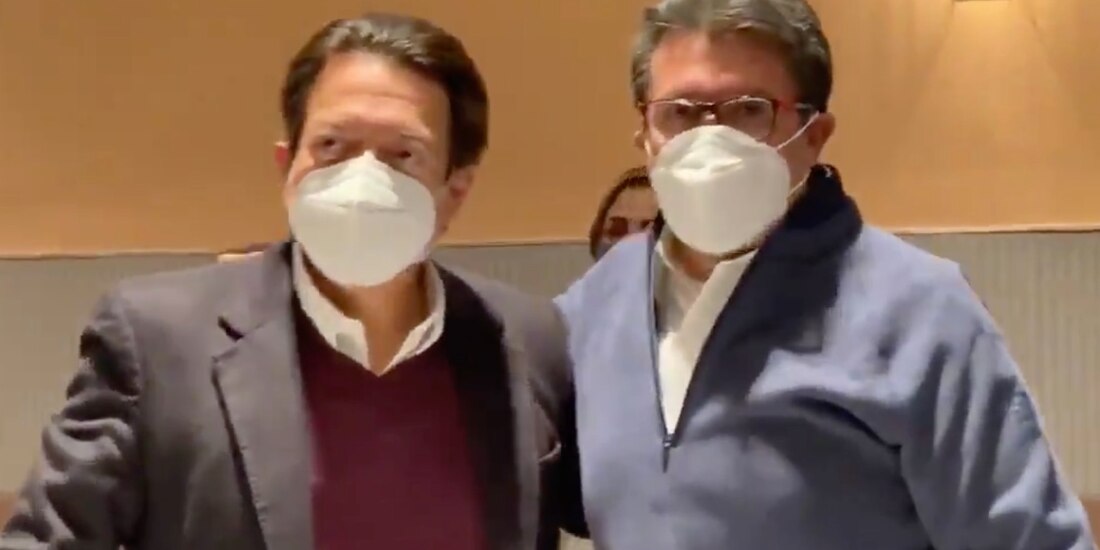 Mario Delgado y Ricardo Monreal en una reunión