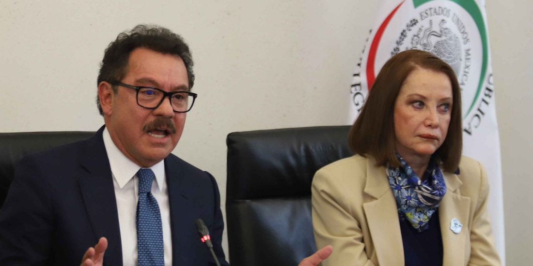 Ignacio Mier, presidente de la Jucopo, y la presidenta del Senado, Laura Itzel Castillo, en conferencia de prensa el 9 de febrero de 2026.