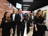 La edila de Los Ángeles, Imelda Padilla, reconoció la velocidad en las remodelaciones del transporte masivo capitalino.