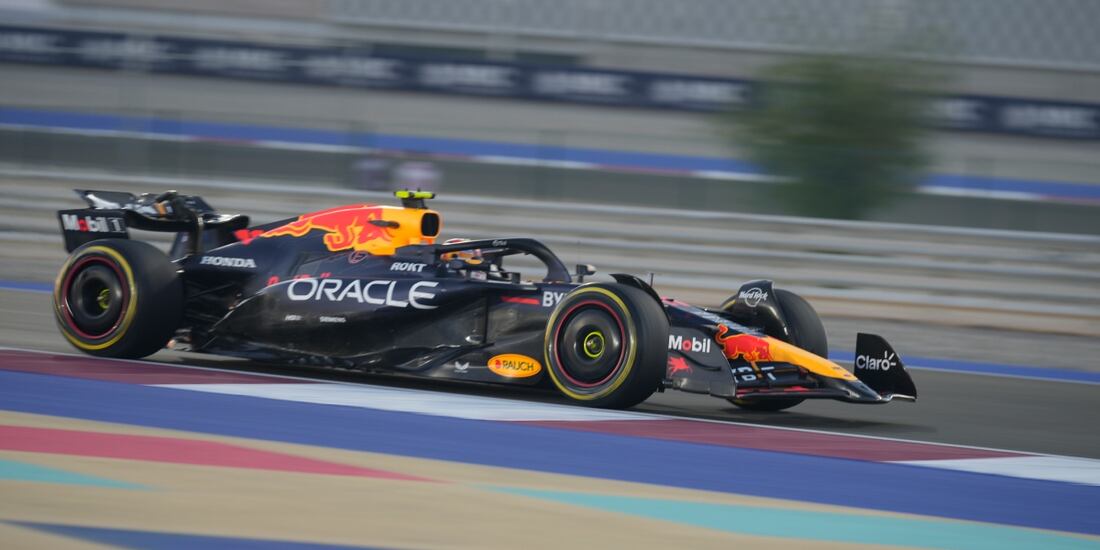 Checo Pérez en el GP de Qatar de F1
