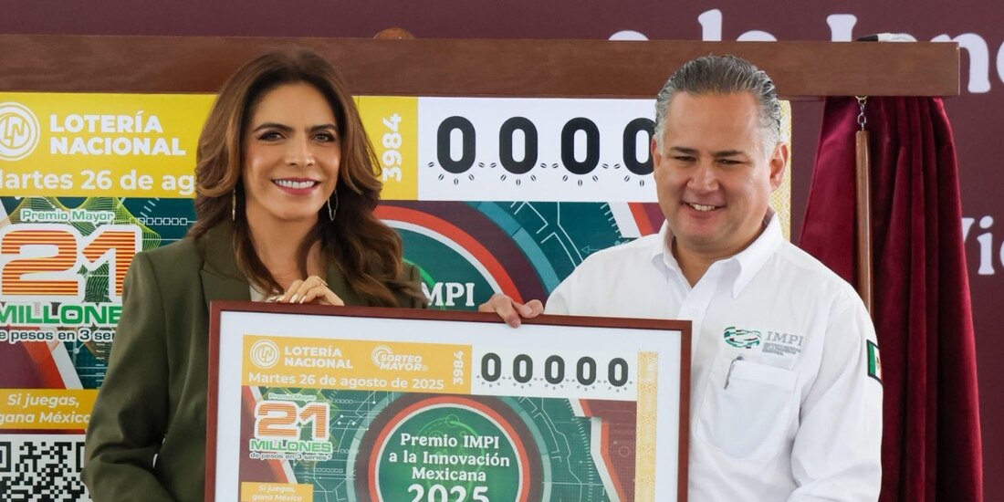La directora de Lotería Nacional, Olivia Salomón, y el director del IMPI, Santiago Nieto, develan el billete que reconoce la innovación mexicana.