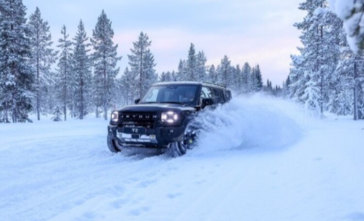 Con tracción total inteligente enfrenta nevadas y terrenos congelados
