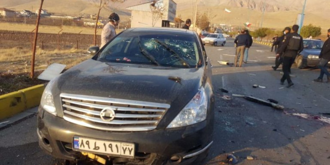 El auto en el que viajaba el científico, ayer, en Absard.