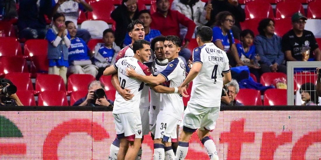 El Atlante logró ante el Cruz Azul su primer triunfo en su torneo de regreso a la Liga MX.
