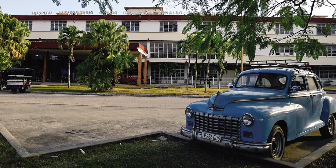 Hospital Arnaldo Milián Castro, donde se atendía a los heridos, ayer.