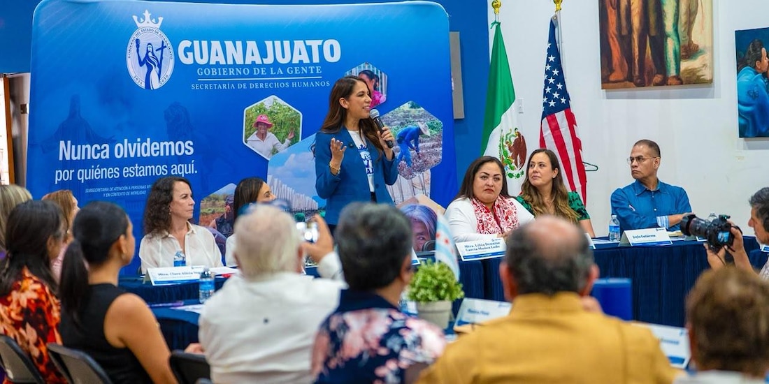 Al micrófono, la gobernadora Libia Dennise García Muñoz Ledo.