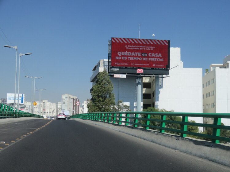 Boulevard Adolfo López Mateos.