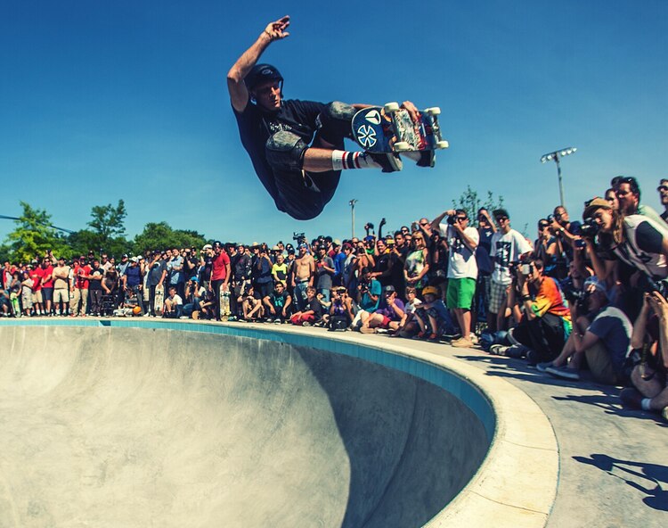El patinador y empresario Tony Hawk.