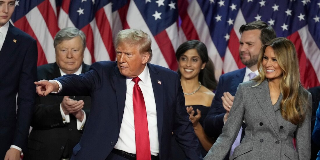 El exmandatario republicano celebra junto a su esposa, Melania Trump, el triunfo en las urnas el pasado 5 de noviembre.