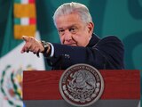 Tras su anuncio de la donación de vacunas contra COVID-19, López Obrador aprovechó para reiterar su postura de que haya una reapertura total en la frontera entre México y Estados Unidos
