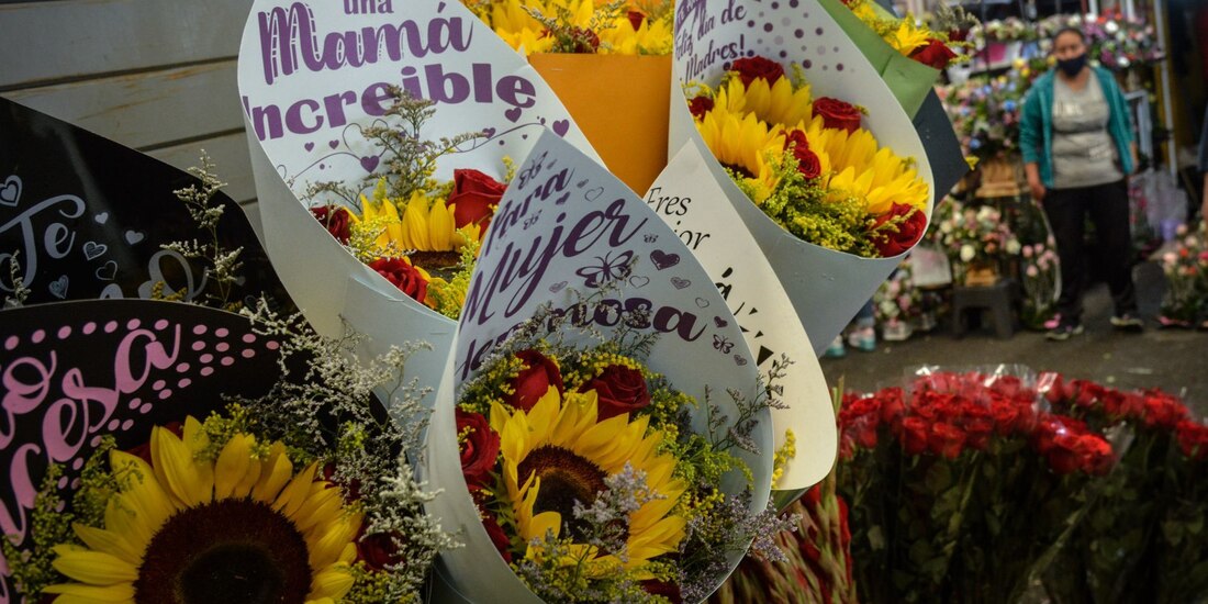 Concanaco estima derrama económica de 62 mil 400 mdp para este 10 de mayo, Día de las Madres.