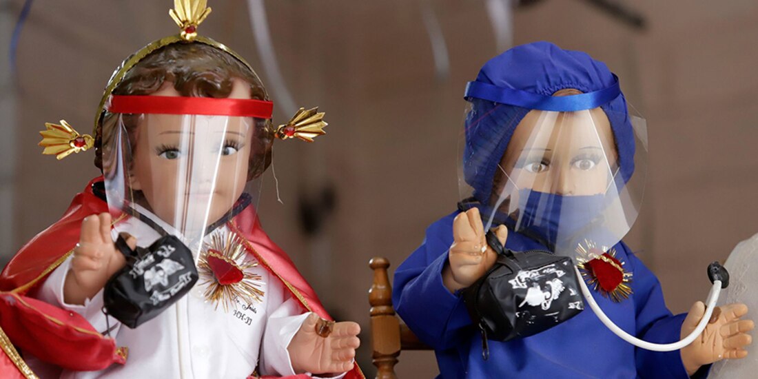 Si bien las iglesias se encuentran abiertas al público, se pide no asistir para evitar conglomeraciones.