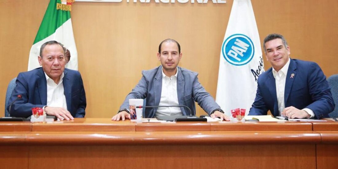 Va por México analizó la postura que tomarán los grupos parlamentarios durante la discusión del Presupuesto 2022 que se dará en el Senado.