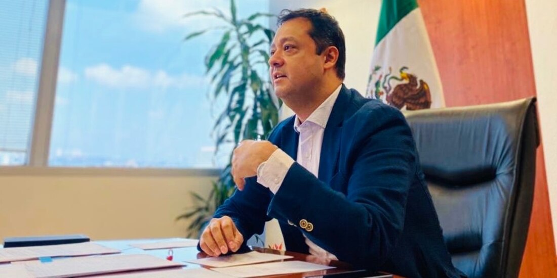 El subsecretario Gabriel Yorio González, señaló que los ingresos han caído significativamente, lo cual se ha compensado con eficiencias recaudatorias y con el uso de los fondos de estabilización.