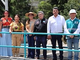 Las acciones operativas en el pueblo de San Gregorio Atlapulco abarcan la limpieza de canales y el saneamiento de la zona lacustre.