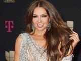 Thalía conoce a su ídolo John Travolta en Premios Lo Nuestro (FOTO)