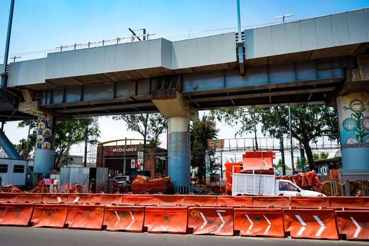"Zona cero" del accidente en Línea 12.