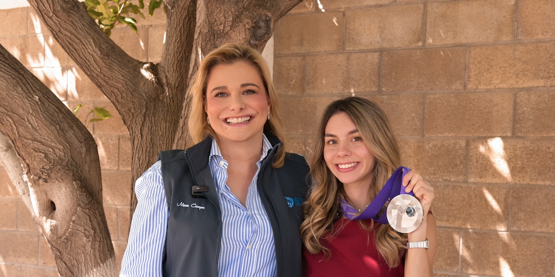 La mandataria estatal y la deportista.