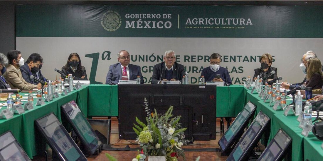 Se busca establecer la ruta de trabajo en la operación territorial para el 2022 y reforzar la atención a los productores agrícolas, pecuarios, acuícolas y pesqueros del país.