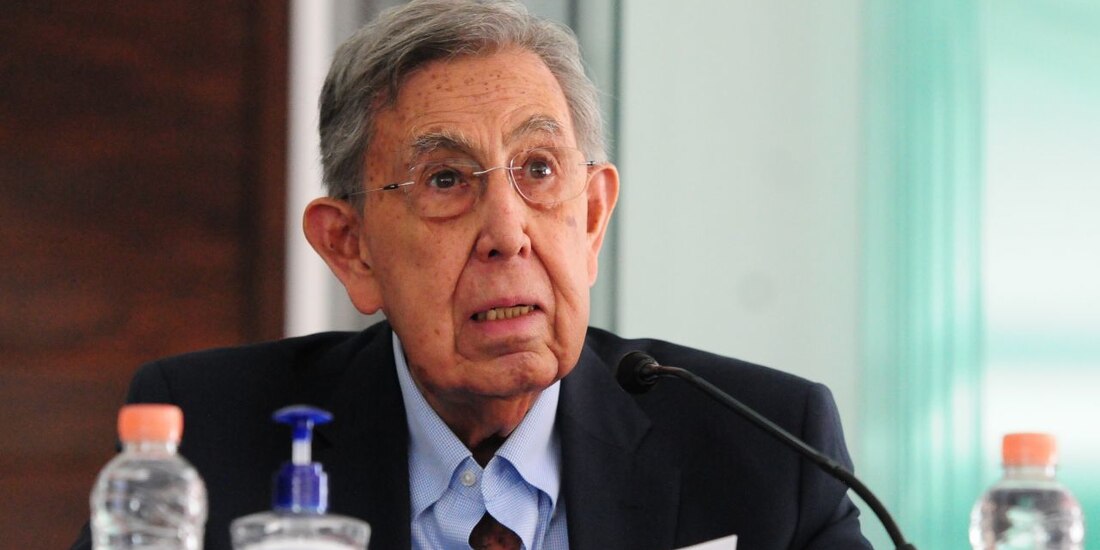 Cuauhtémoc Cárdenas, excandidato presidencial.