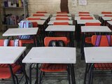 Las escuelas del país continúan cerradas por la pandemia de COVID-19.