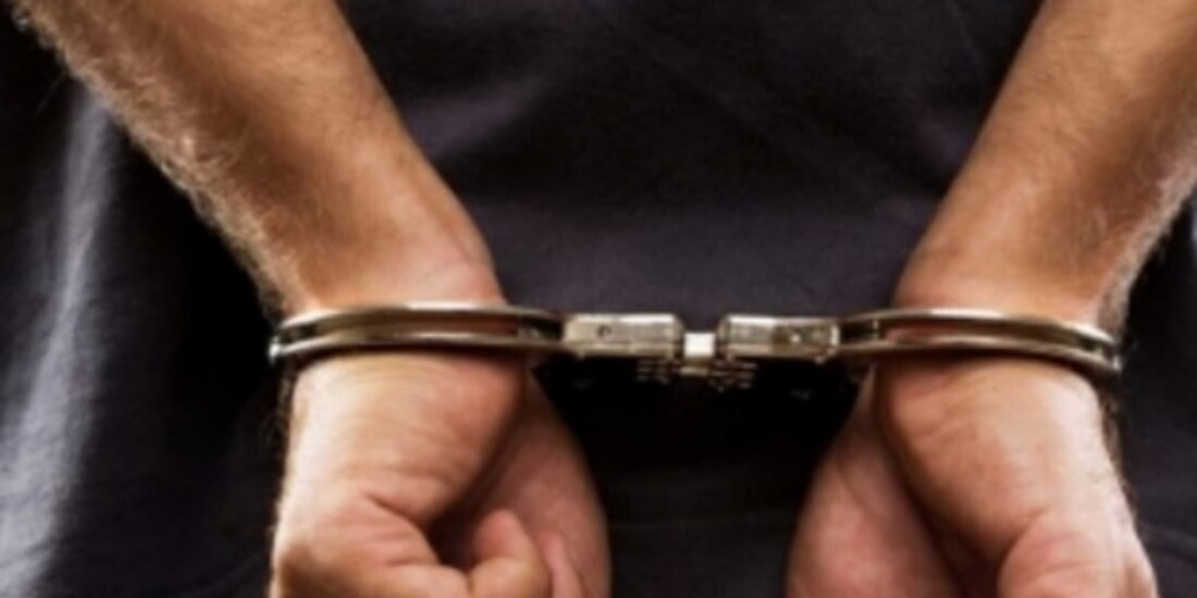 El hombre ya fue detenido.