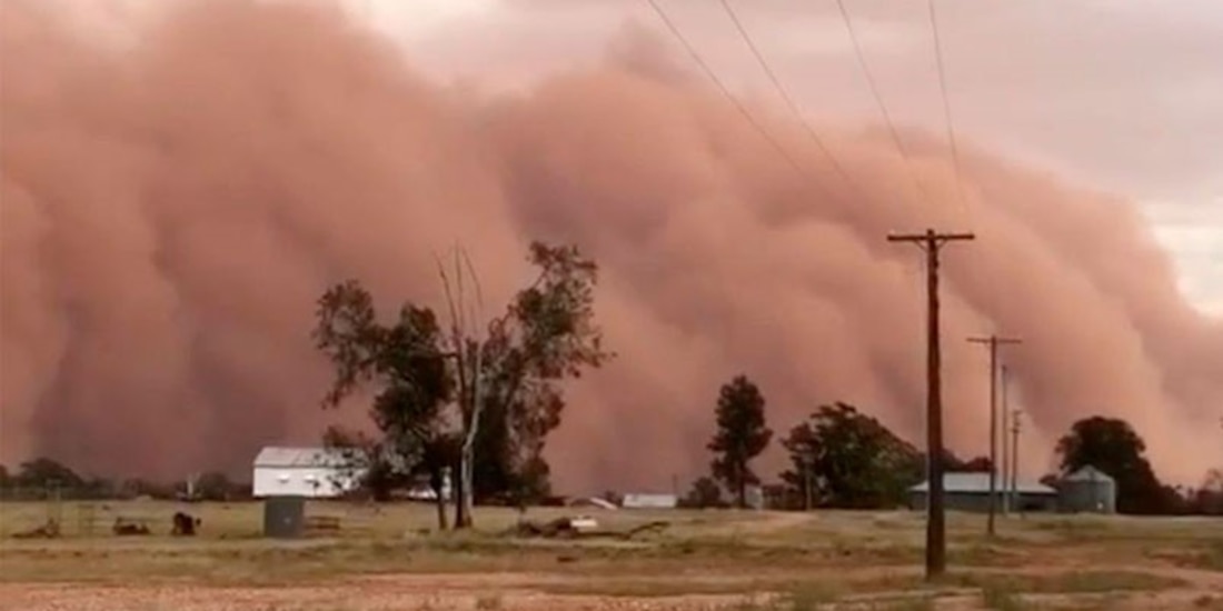 Tormenta de arena cubre a la ciudad de Boulia en Australia.