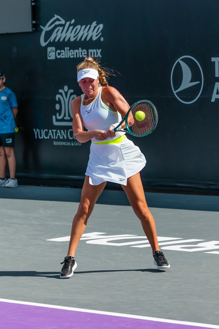 Magdalena Frech gana el primer boleto a las semifinales del Mérida WTA 500.