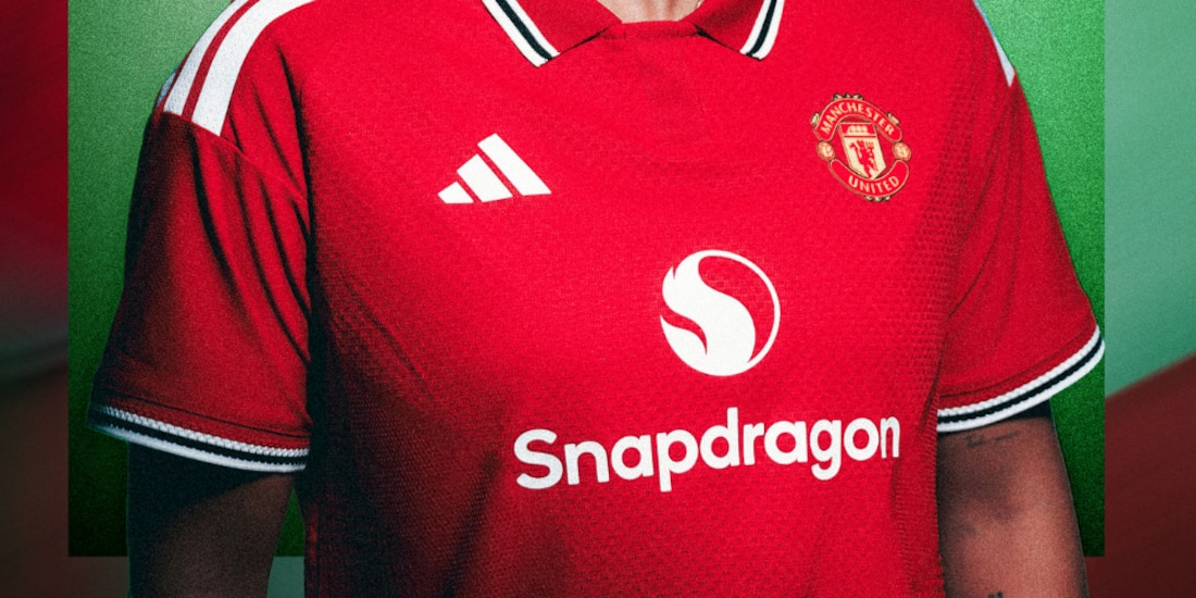 Manchester United anuncia a su último fichaje para la temporada.