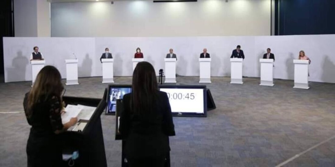 Último debate entre aspirantes a la gubernatura de San Luis Potosí.