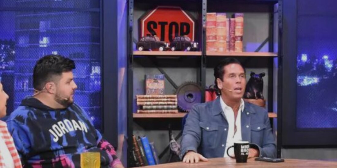 Paul Stanley le reclama a Roberto Palazuelos por deberle dinero a su papá: "No te hagas"