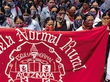 nuevas generaciones de la normal rural Isidro Burgos se suman al clamor de justicia.