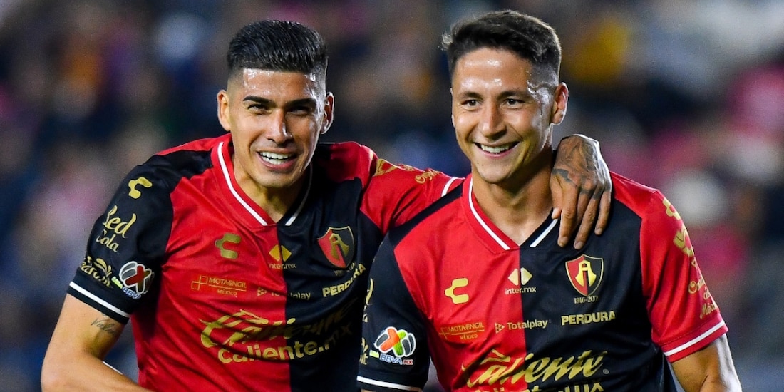 Jugadores del Atlas celebran un gol ante San Luis en el Apertura 2026 de la Liga MX