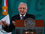 AMLO durante la habitual conferencia matutina en Palacio Nacional, este martes.