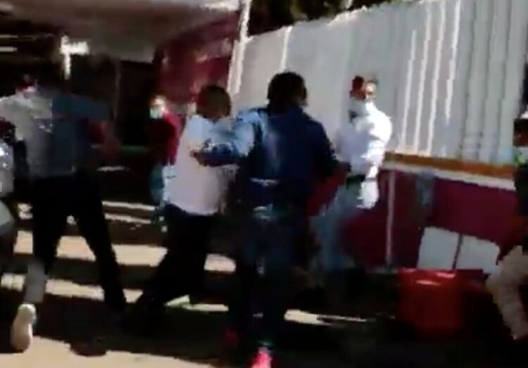 Intimidan con armas en sede del Bienestar Oaxaca.