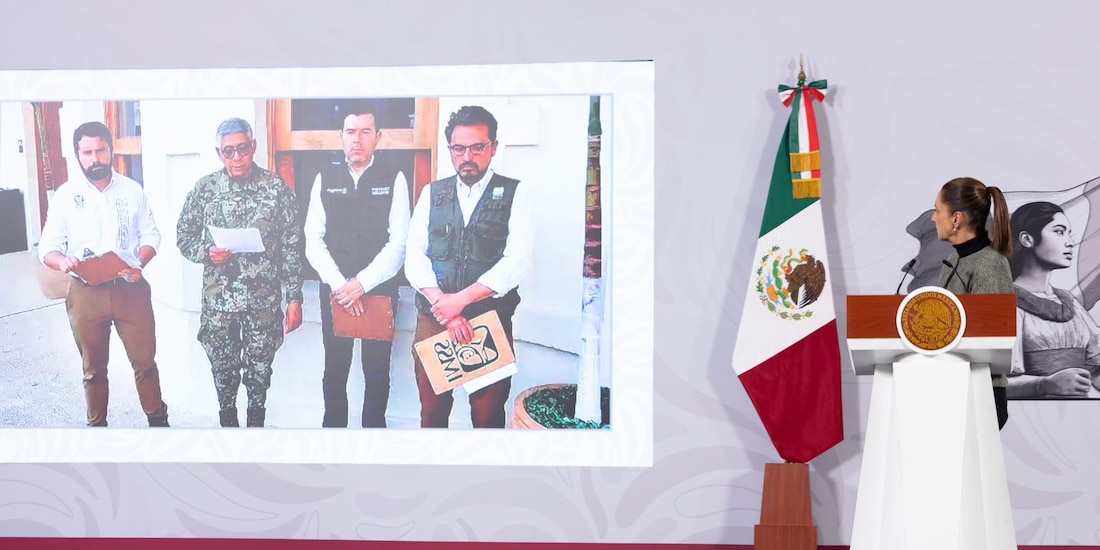 Titulares del IMSS-Bienestar, Marina e IMSS en enlace desde la Conferencia del Pueblo.
