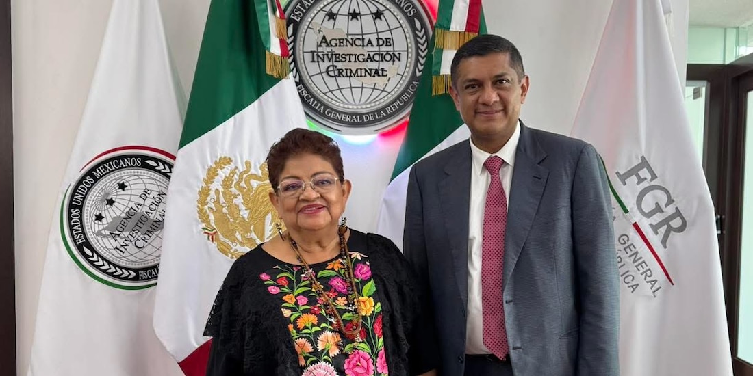 Ernestina Godoy, encargada de despacho de la FGR, recibió al nuevo titular de la AIC, Héctor Elizalde Mora.