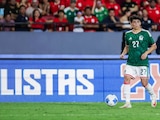 Richard Ledezma conduce el balón en el amistoso en el que México venció 1-0 a Panamá.