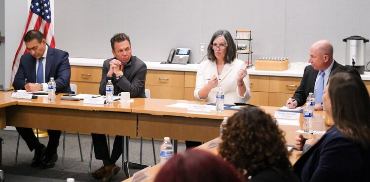 El gobernador Lemus Refrendó el compromiso de trabajar juntos para garantizar el bienestar de la comunidad estadounidense en Jalisco y fortalecer la seguridad en la región.