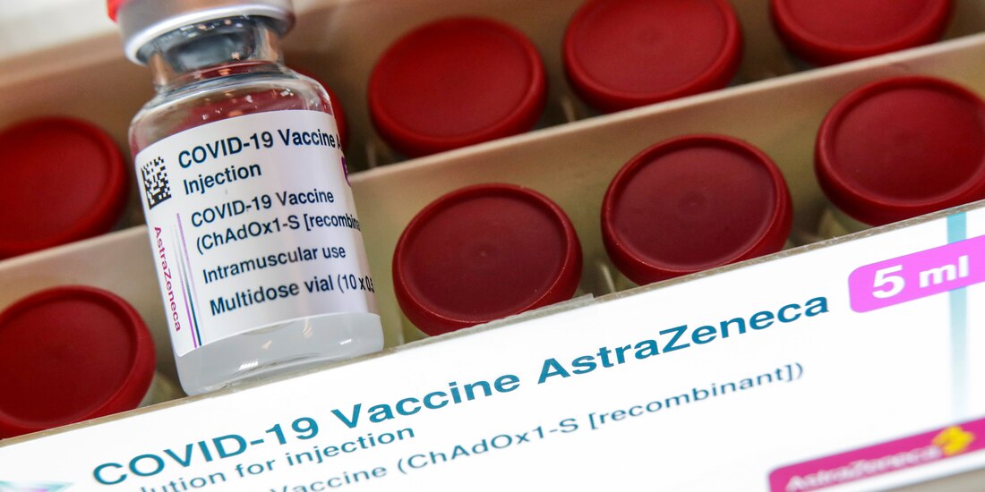 Vacunas contra COVID-19 de AstraZeneca.