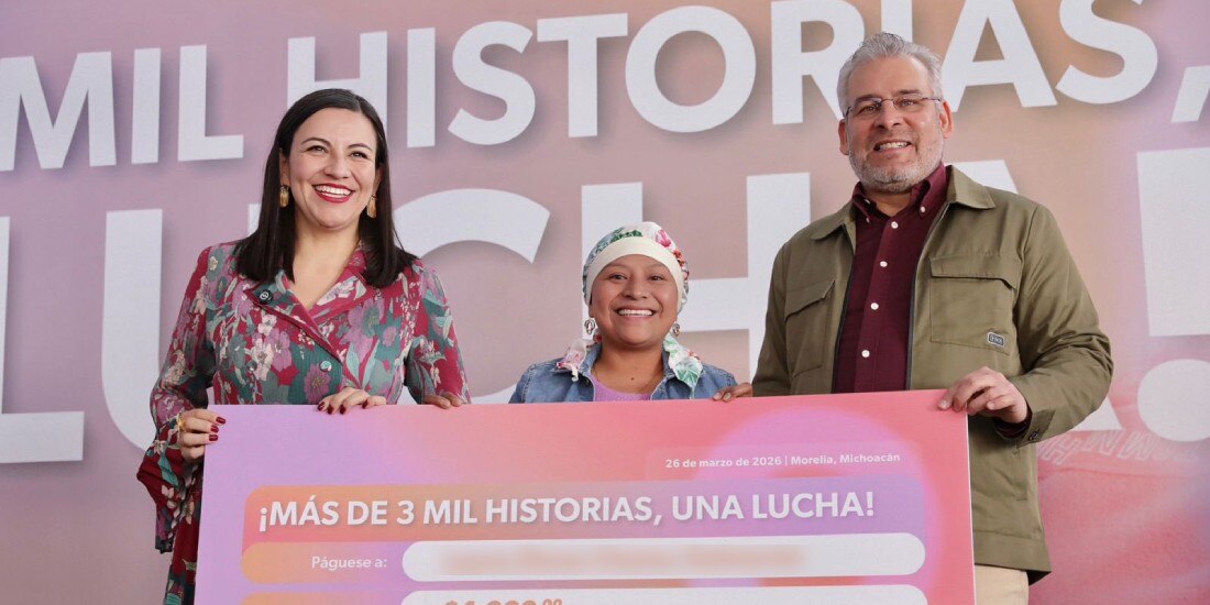 Alfredo Ramírez Bedolla alcanza meta de 3 mil mujeres apoyadas en su lucha contra el cáncer.